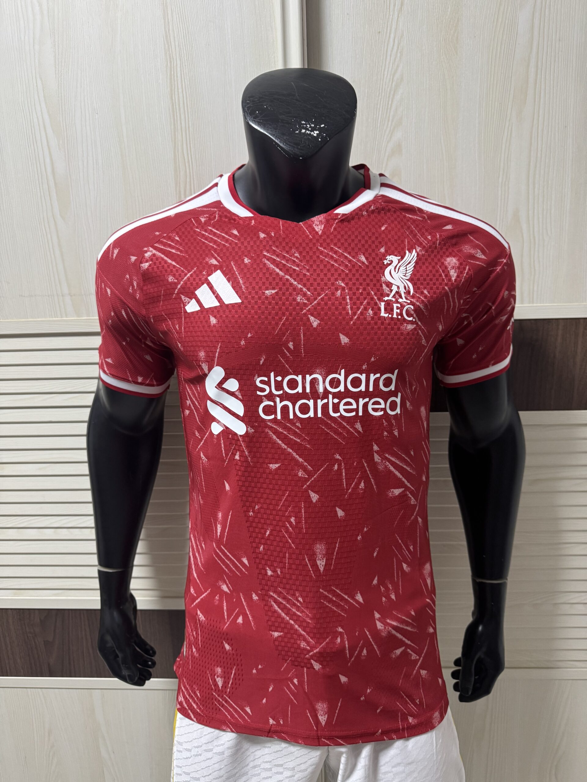 Adidas Liverpool FC 2025/26 Home Jersey – Strawberry Red | AEROREADY Football Shirt | New Adidas Era