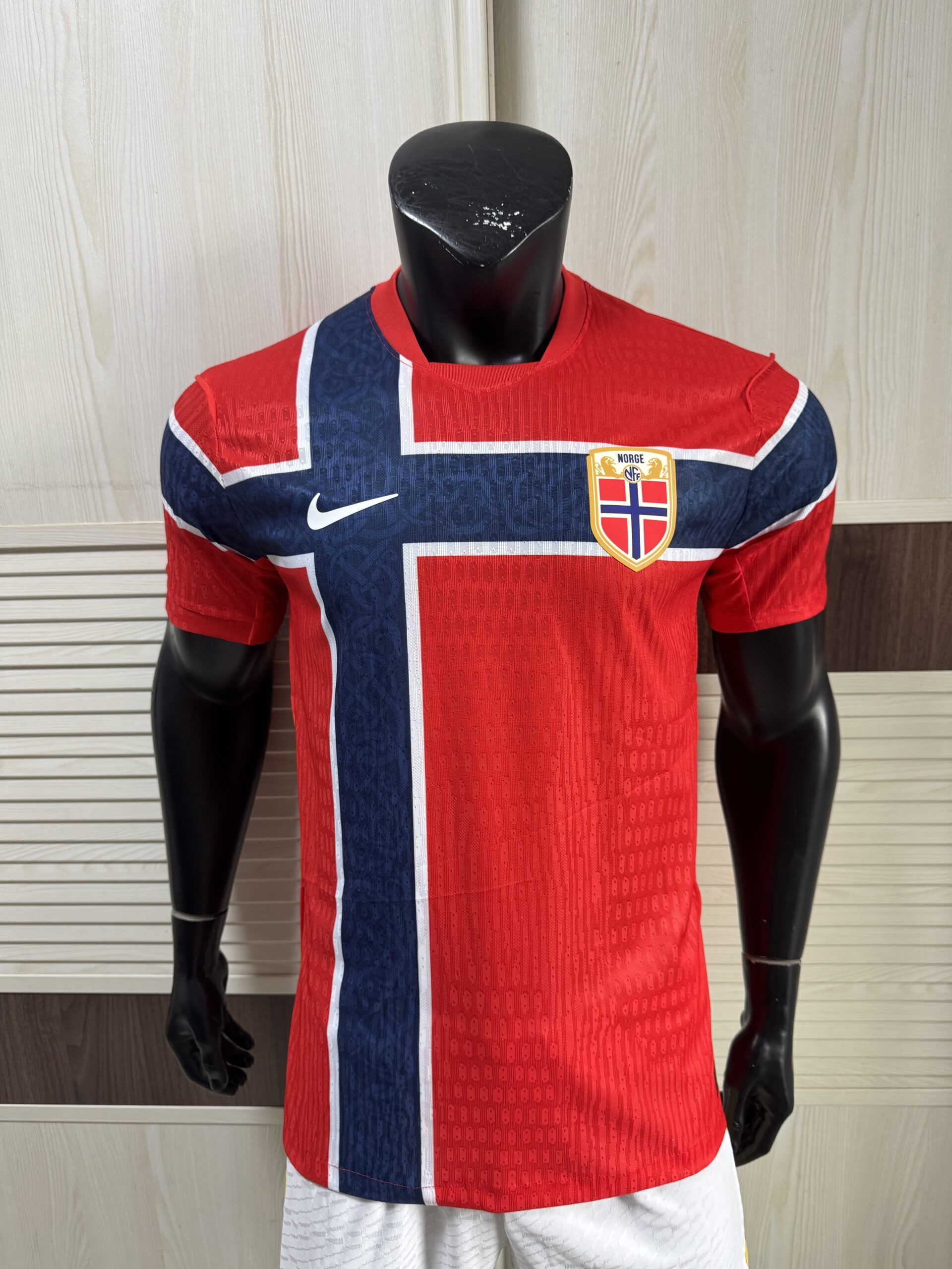 Nike Norway 2026 FIFA World Cup Home Soccer Jersey – Chile Red | Flag-Inspired Design | Aero-FIT | Haaland