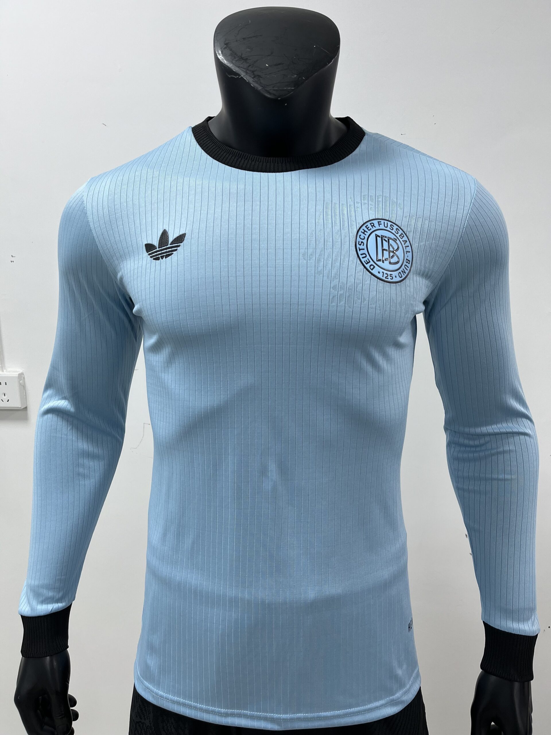 Men Goalkeeper Jersey 125 Years